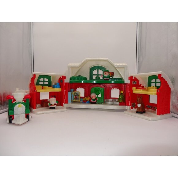 Little‎ People North Pole Train Elf Santa North Pole Christmas House and Santa